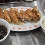 餃子の肉太郎 - 