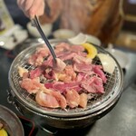 ときん - 料理写真:生ラムジンギスカンと鶏ももが食べ放題です！