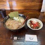 煮干しらーめん 渡辺商店 - 