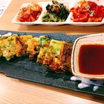 韓国料理 サムシセキ - ニラチヂミ968円