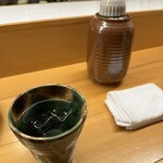 鷹ノ橋　清耽 - 日本酒の燗は暖かさの調整が出来る仕様です。こういう配慮は好感度高いです。