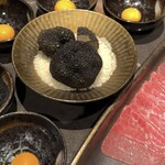 YORONIKU TOKYO AZABUDAIHILLS - ザブトンのすき焼きトリュフ添え