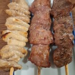 立ち飲み処 おおの屋 - しろ、はらみ、かしら