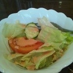 Kohi Shiyotsupu San - セットのサラダ