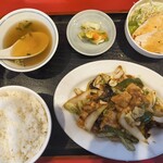 福龍飯店 - 料理写真:回鍋肉定食