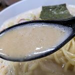 ラーメン おこじょ - 白湯牡蠣スープ