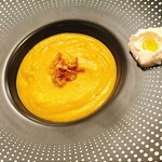 hide mode - スペシャリテ、かぼちゃのスープ