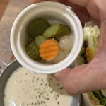 カフェ クリックス - ピクルス美味しいです。