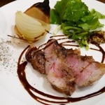 山形県平田牧場の金華豚炭火焼　