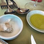 アル・ロドデンドロ - 茨城県産黒豚バークシャー背脂を、香草5種類とフランスの海塩を使って作った自家製ラード