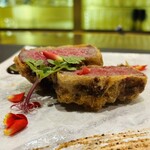 トゥ・ラ・ジョア イズム - 