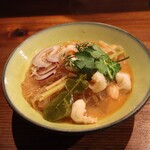 Hachihare - トムヤンクン　春雨麺