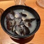 SUSHI TOKYO TEN、 - しじみ汁