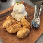 カオマンガイ12号 - バナナのフリット