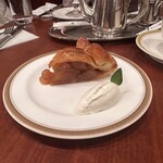 トリコロール 本店 - 