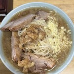 俺の生きる道 - ラーメン(1100円), チャーシュー3枚(400円), 麺150g(▼50円)