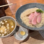 아라야시키 - 시오 다시마 물에 담근 면 특제 토핑