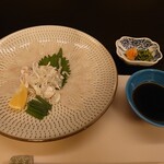 山田屋 - てっさ♥1人前♪主人にも,もう1皿きてましたょ(*’ω’ﾉﾉﾞ☆ﾊﾟﾁﾊﾟﾁ