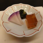 山田屋 - この煮こごり&お漬物♥美味しかったぁ♡