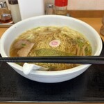 らーめんどんぐり - ワンタンめん（中）、1,050円。