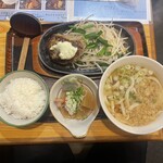 武州うどんあかねandみどりダイニング - 