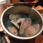 神楽坂 魚金 - ハマグリ酒蒸