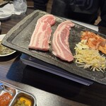 韓国焼肉 べいぶ - 