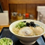 中華蕎麦 春馬 - 朝ラー(塩)800円に九条ねぎトッピング200円更に味玉トッピング100円をいただきましたよぉ〜