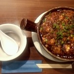 五指山　マーボー土鍋ごはん