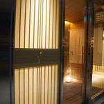 鮨 さいとう - お店は六本木一丁目からすぐのところにあります。