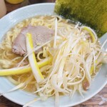 家系ラーメン まこと家 - 