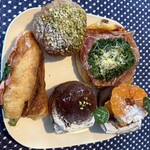 丘の上のパン屋 - 