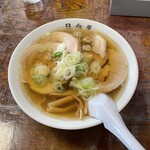 青竹手打ラーメン 日向屋 - チャーシュー麺