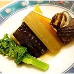 第二力酒蔵 - お通し。予約してたので最初からテーブルに置かれてました。テンションUP!