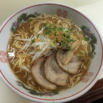 ラーメン田 - しょうゆラーメンW750円