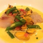 平目のポワレ－サフランソース