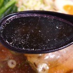 赤門 - スープは鶏ガラベースでしょうか
