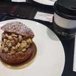 トシ・ヨロイヅカ 東京 - 