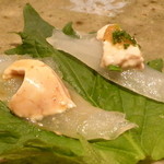 鮓 きずな - 天然かわはぎ、肝乗せ