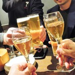 ミアスタンド - 先ずはシャンパンとビールで乾杯！