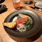 ザ タヴァン グリル＆ラウンジ - 