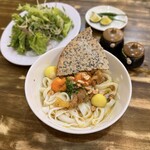 Mỳ Quảng Cô Sáu - 