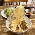 Mỳ Quảng Cô Sáu - 