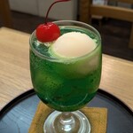 美術茶房篠 - クリームソーダ