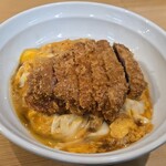 とんかつ檍のカレー屋 いっぺこっぺ 新橋店 - 