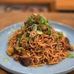 海と汐音 - 汁なしひき肉と茄子の麻婆まぜそば1200円