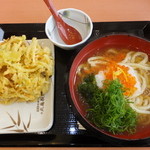 Marugame Seimen - 知床いくらうどん　５９０円　と　野菜かき揚げ　１３０円　【　２０１４年１２月　】