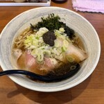唯一無二のらぁ麺専門店 イ袋ワシづかみ - 