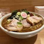 自家製麺 麺や 六等星 - 