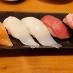 すし処 まる辰 - まくろ いか にぎり